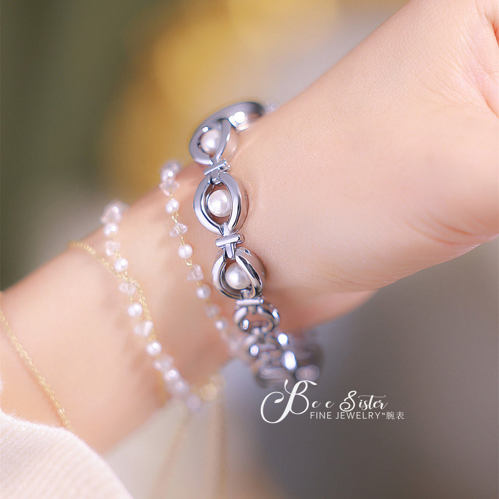 Oval Dial Pearl Link Bracelet Watch