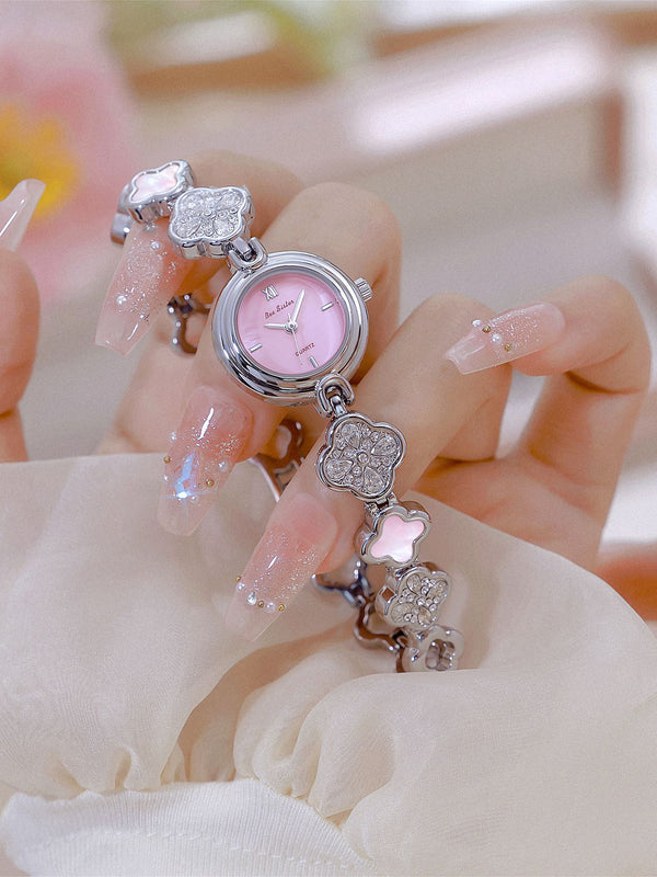 Elegant Floral Design Quartz Watch