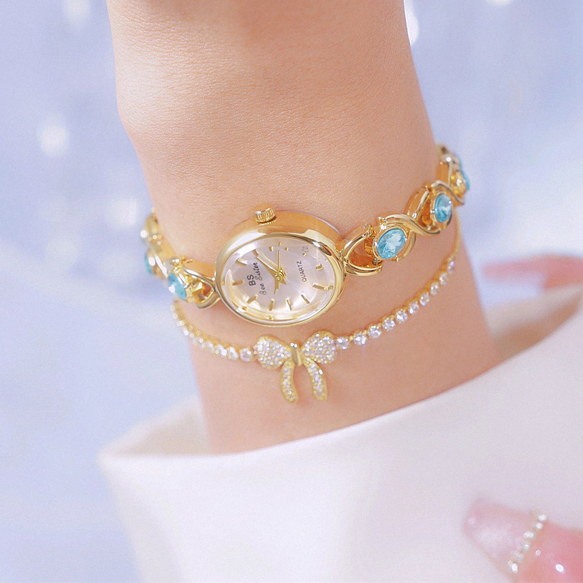 Round Dial Aquamarine Stone Link Bracelet Watch