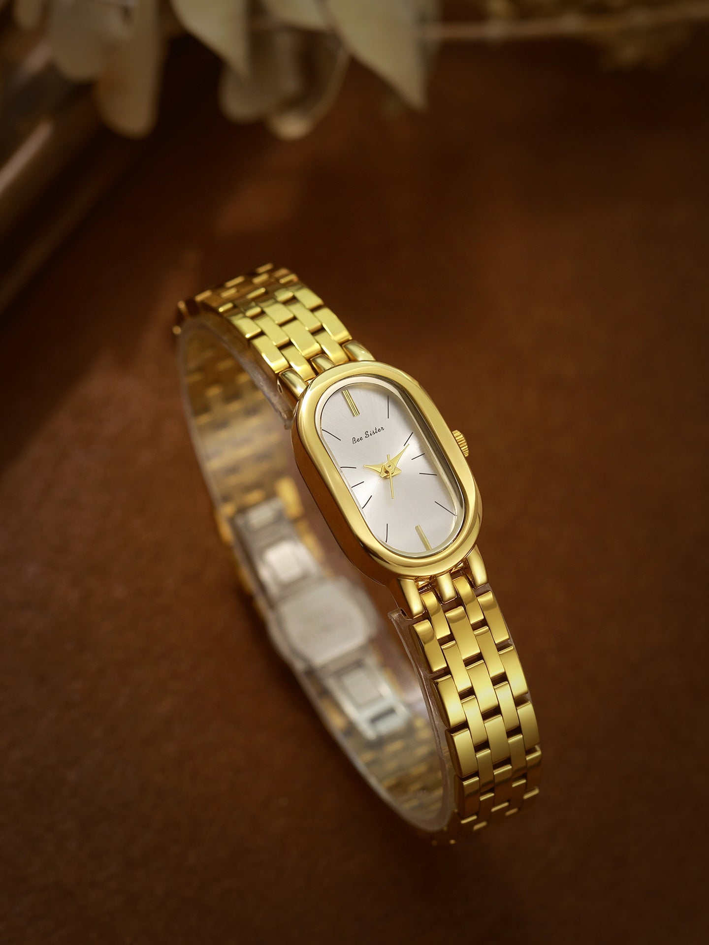 Minimalist Stainless Steel Quartz Watch