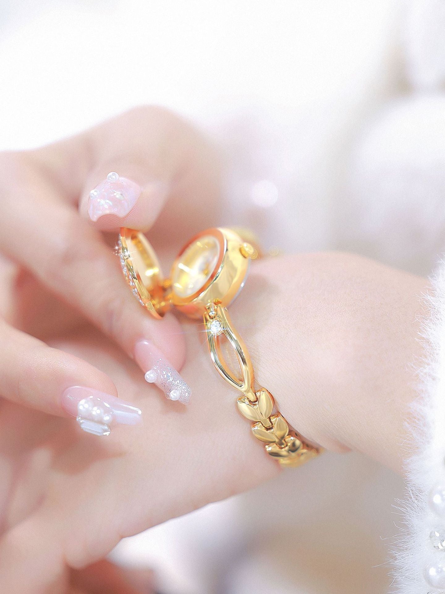 Floral Crystal Dial Link Watch