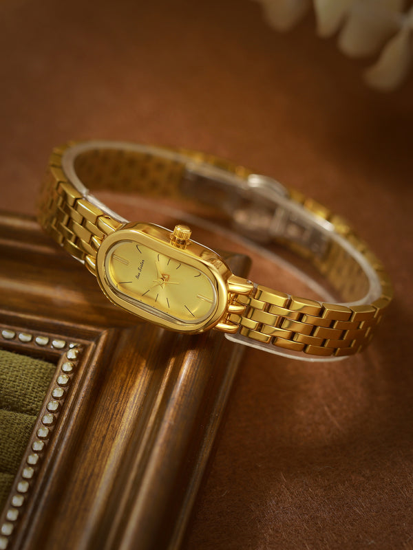 Minimalist Stainless Steel Quartz Watch