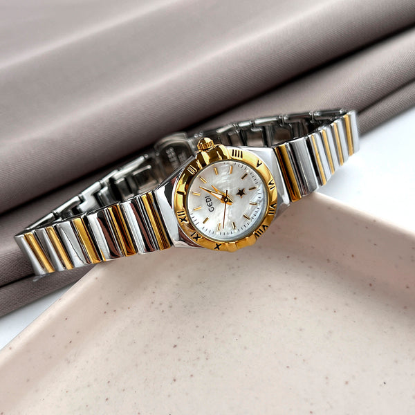 Fluted Bezel Roman Marker Bracelet Watch