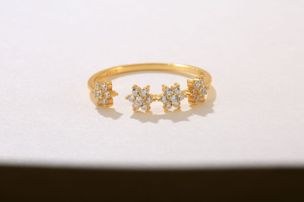Floral Diamond Ring