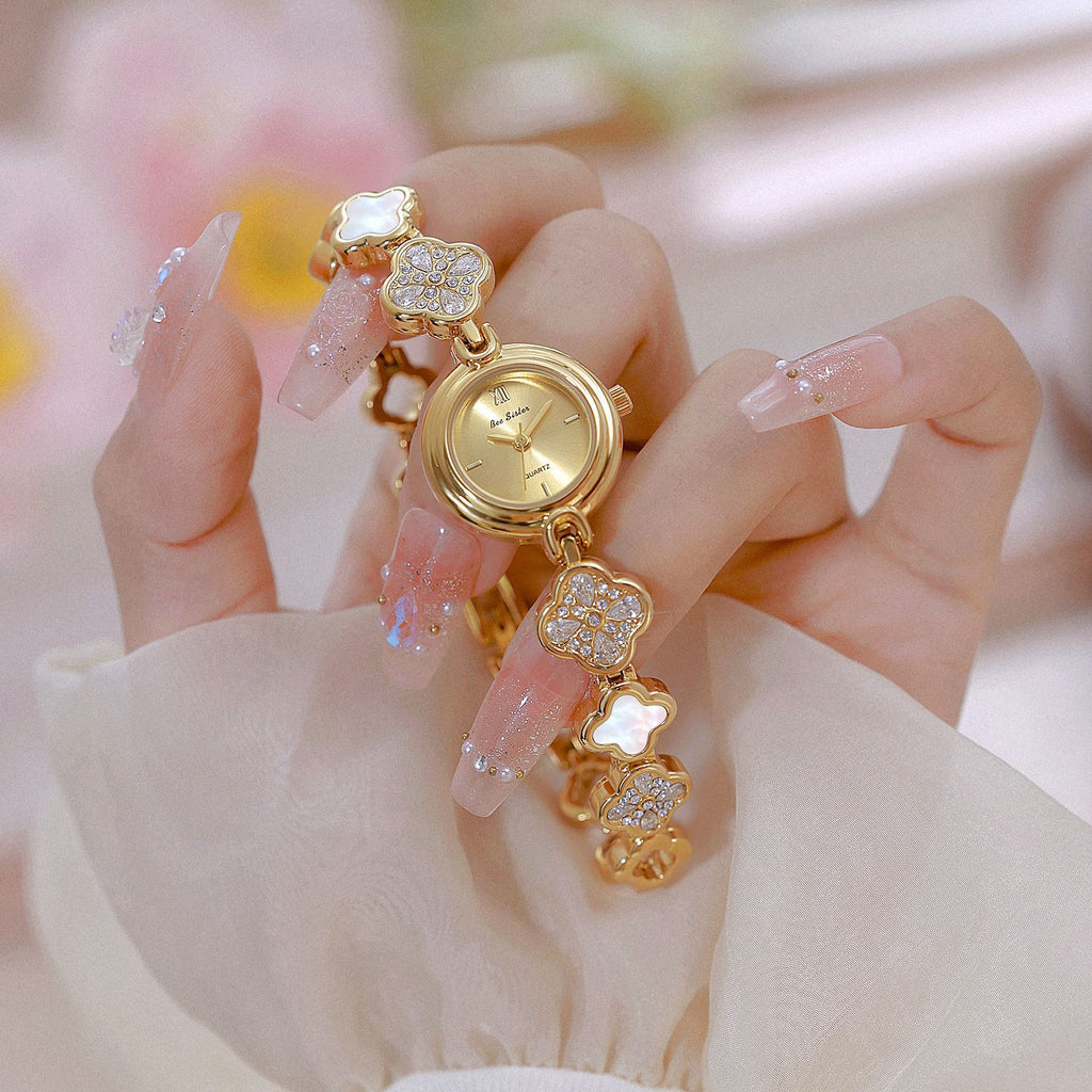 Elegant Floral Design Quartz Watch