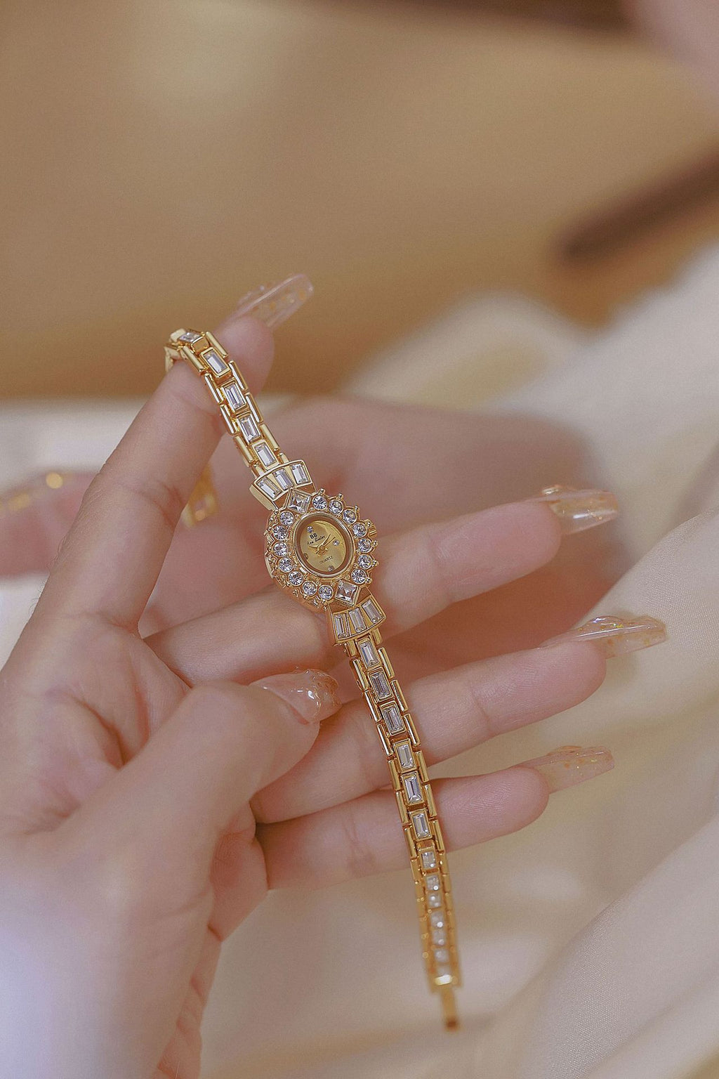 Crystal Flower Dial Link Bracelet Watch