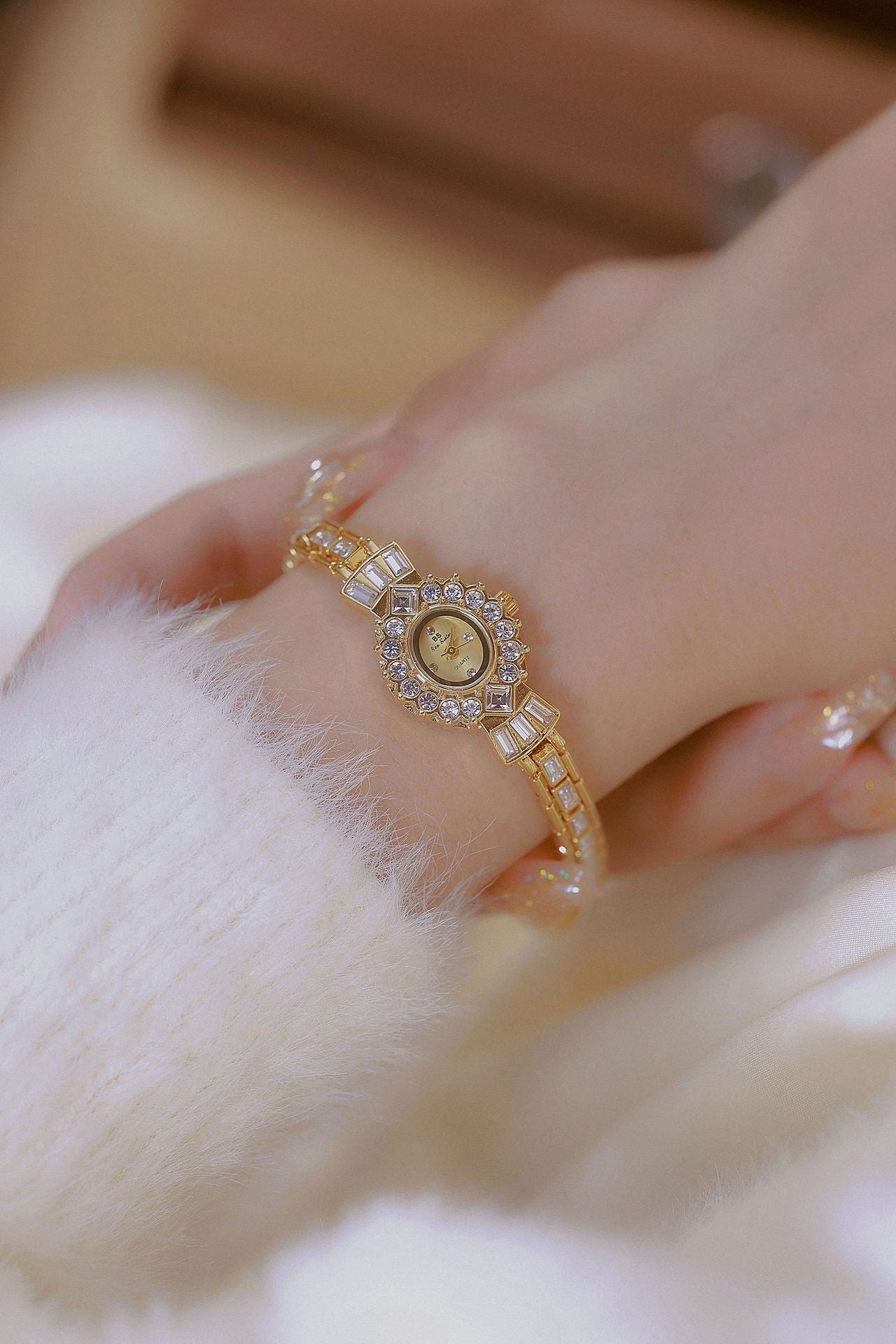 Crystal Flower Dial Link Bracelet Watch