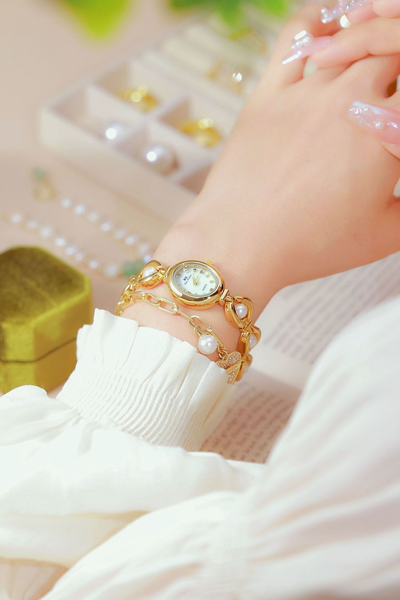 Oval Dial Pearl Link Bracelet Watch