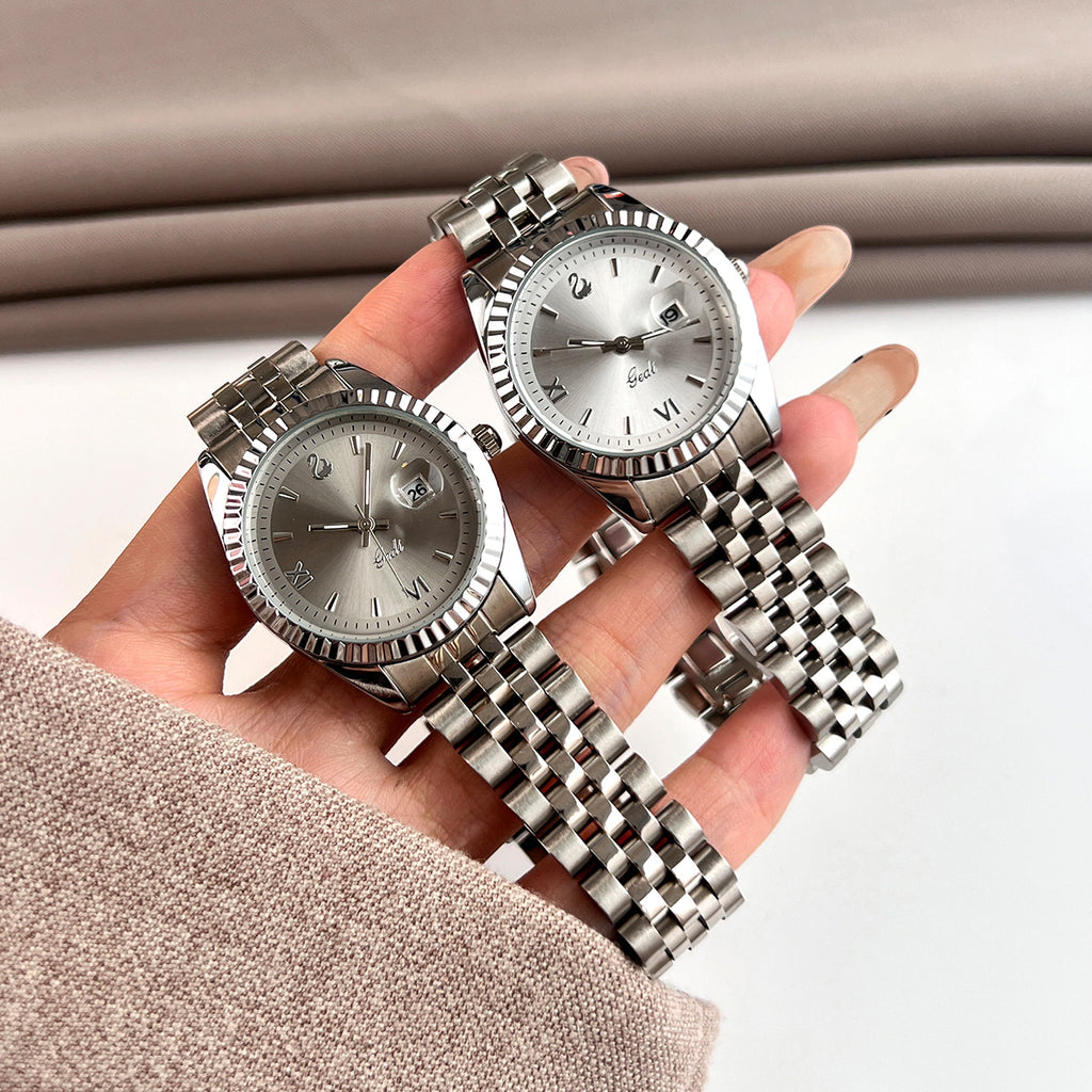 Fluted Bezel Date Dial Bracelet Watch
