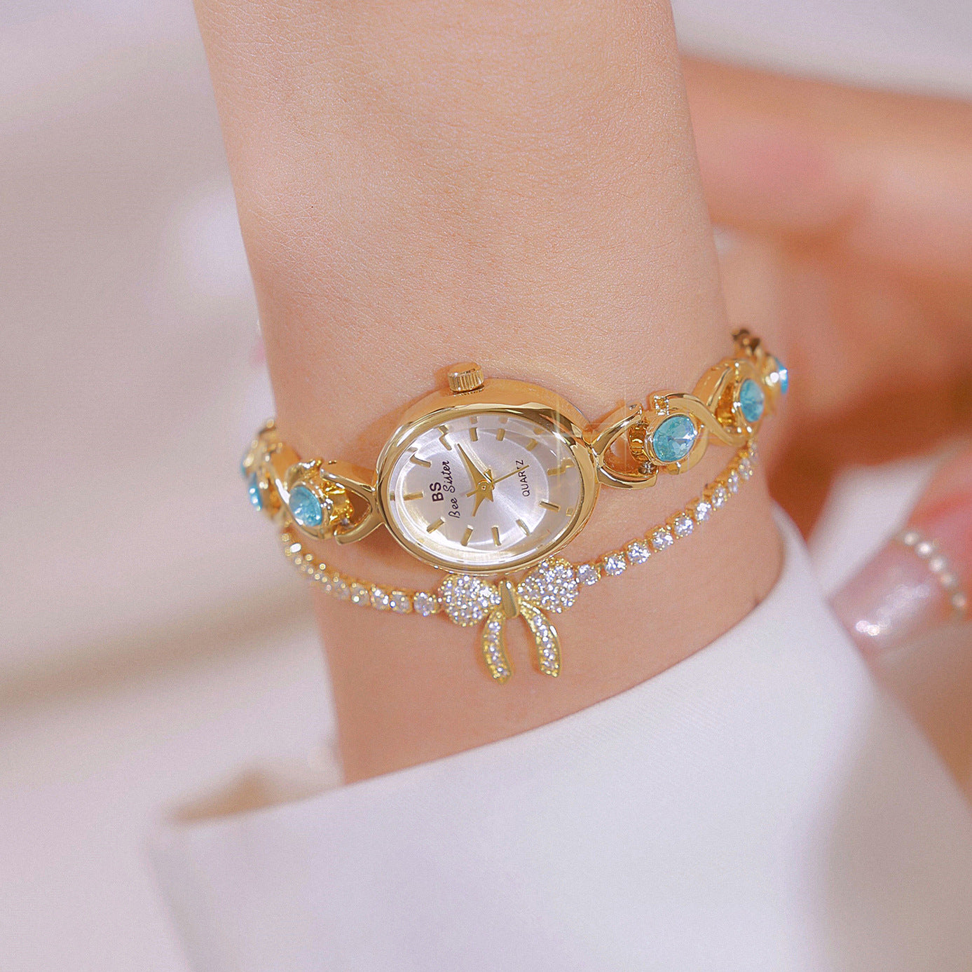 Round Dial Aquamarine Stone Link Bracelet Watch