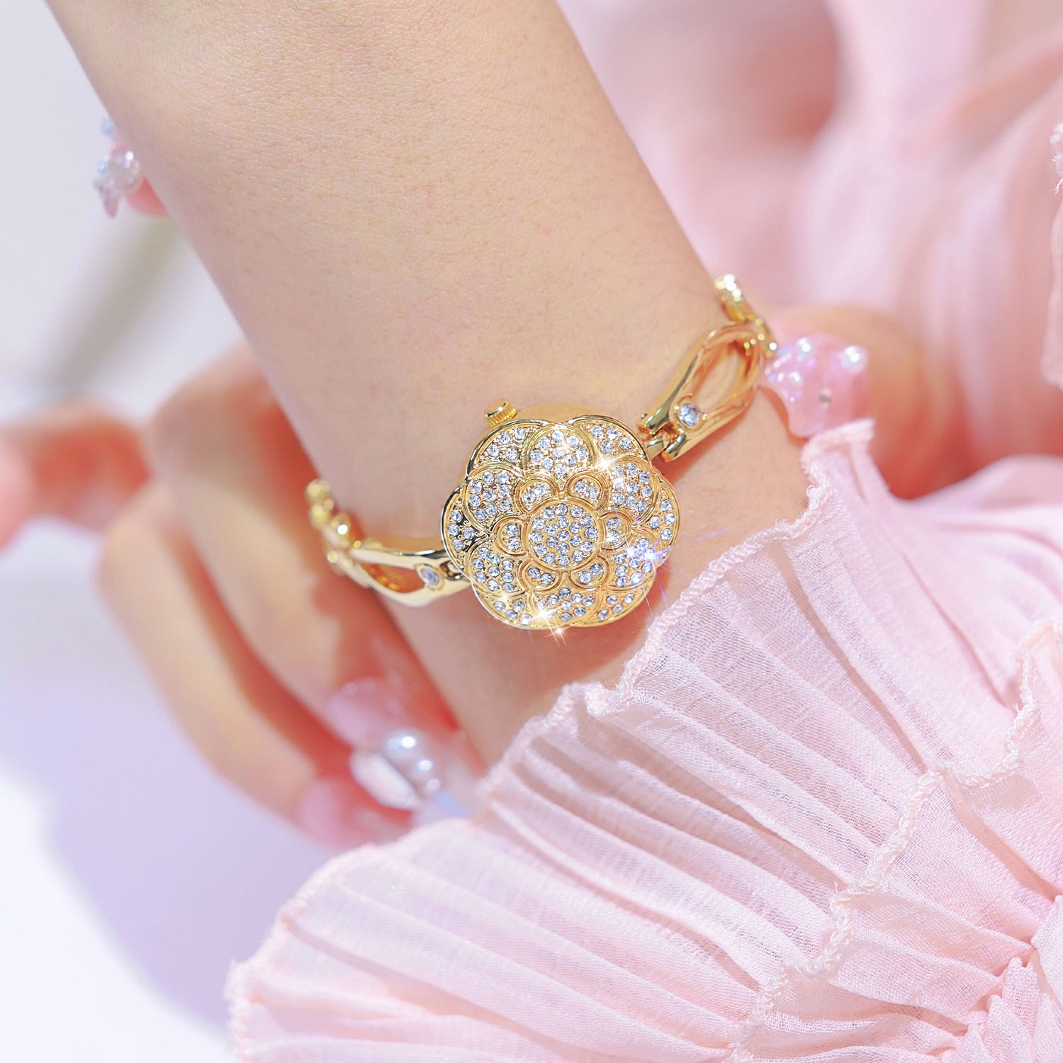 Floral Crystal Dial Link Watch