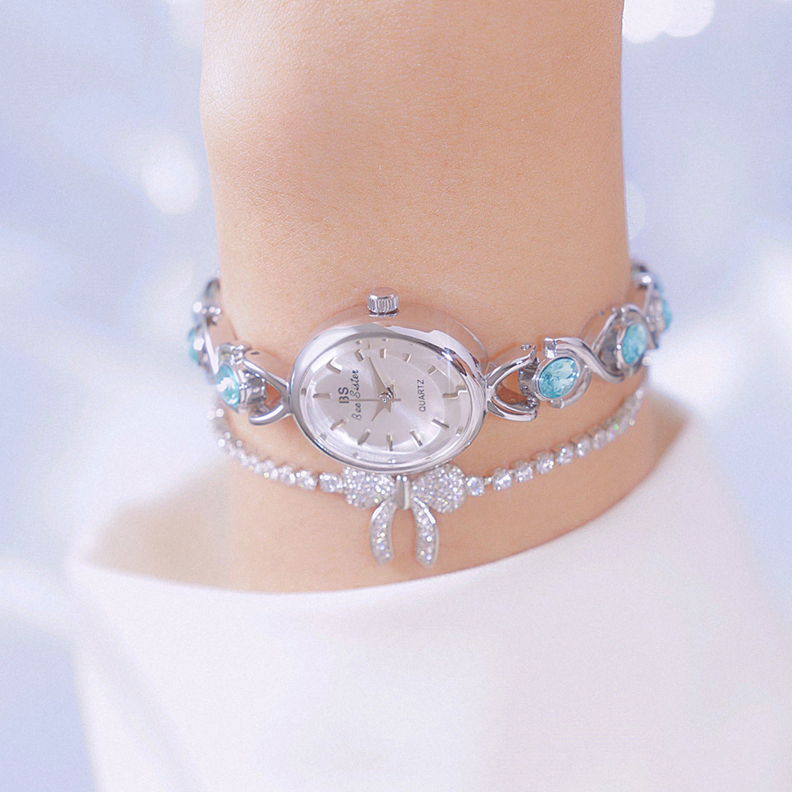 Round Dial Aquamarine Stone Link Bracelet Watch