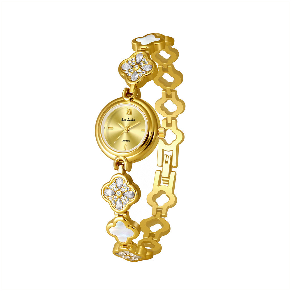 Elegant Floral Design Quartz Watch