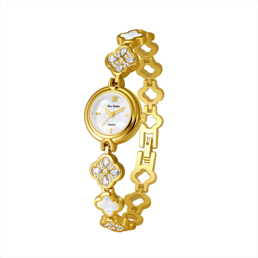 Elegant Floral Design Quartz Watch