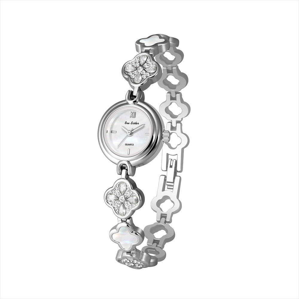 Elegant Floral Design Quartz Watch