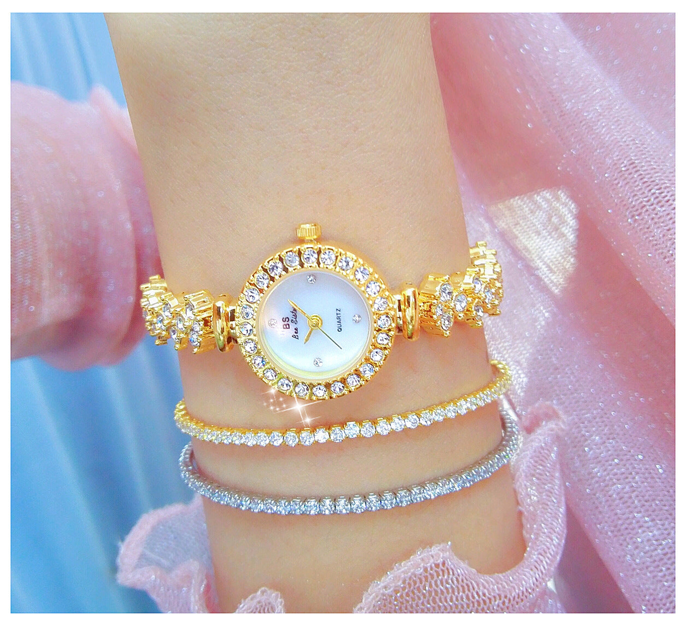 Round Crystal Bezel Floral Link Watch