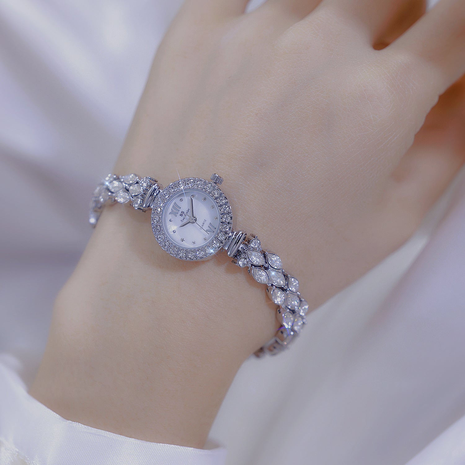 Luxury Quartz Watch with Crystal Embellishments