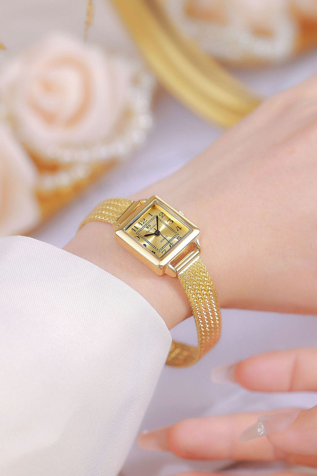 The Square Dial Mesh Bracelet Watch