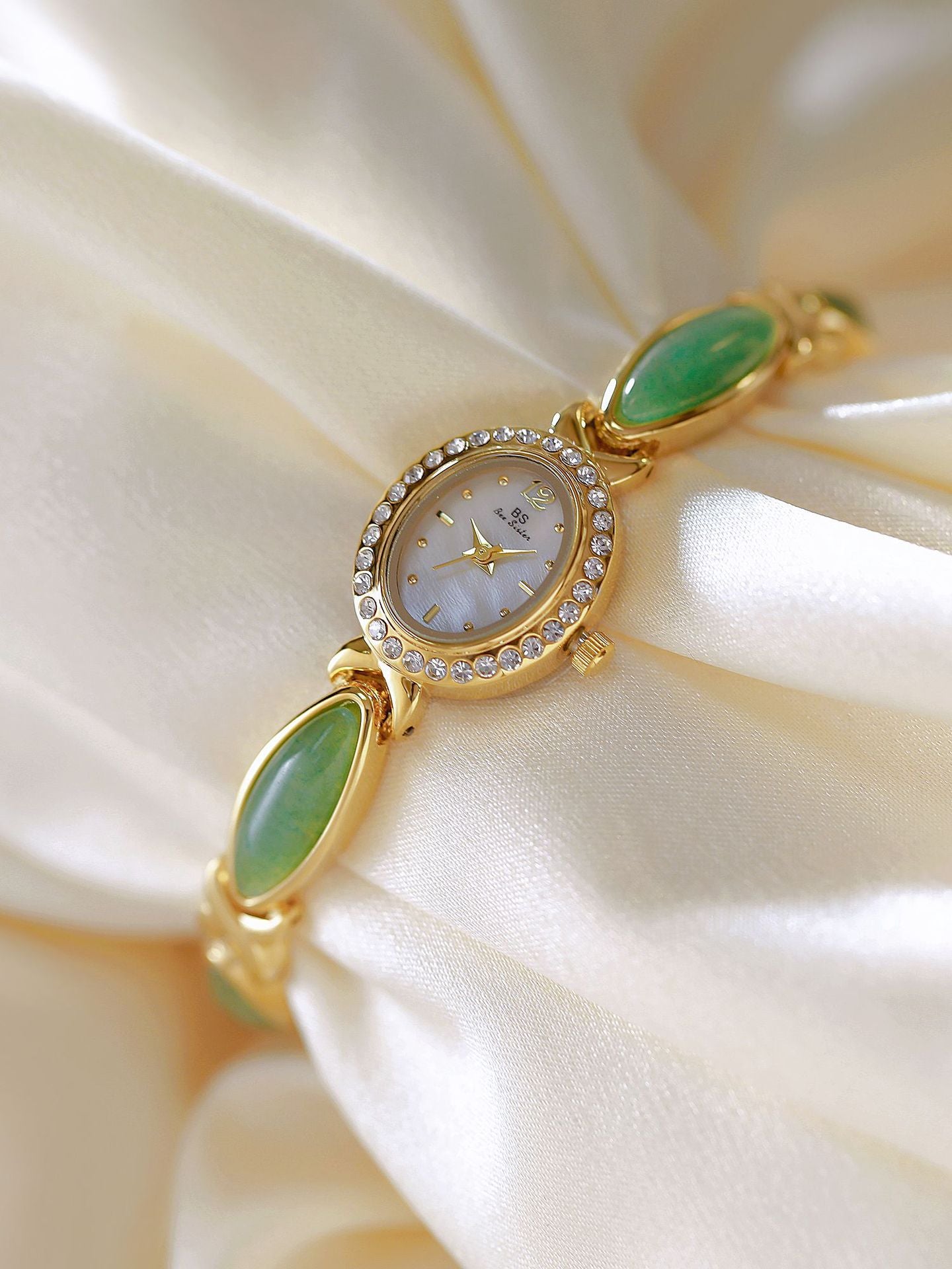 Elegant Roman Numeral Quartz Watch