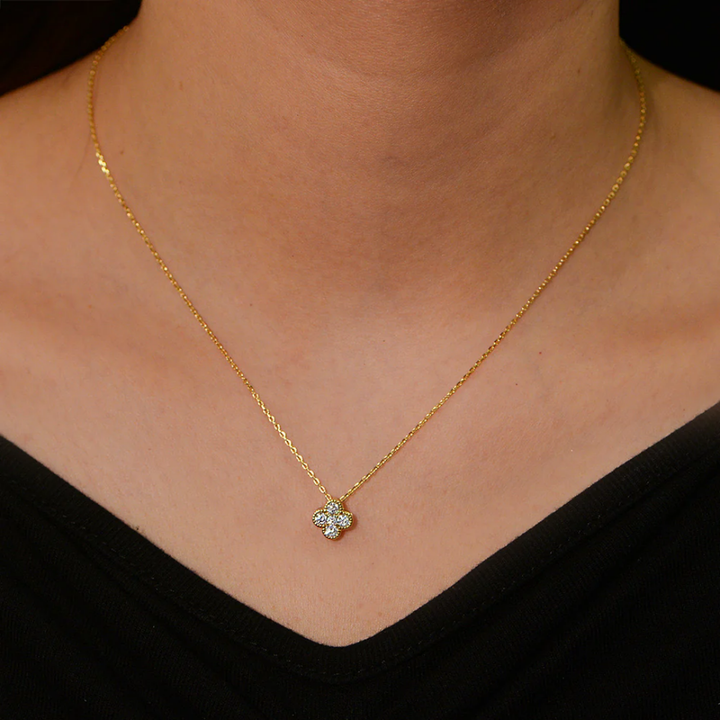 Clover Pendant Necklace