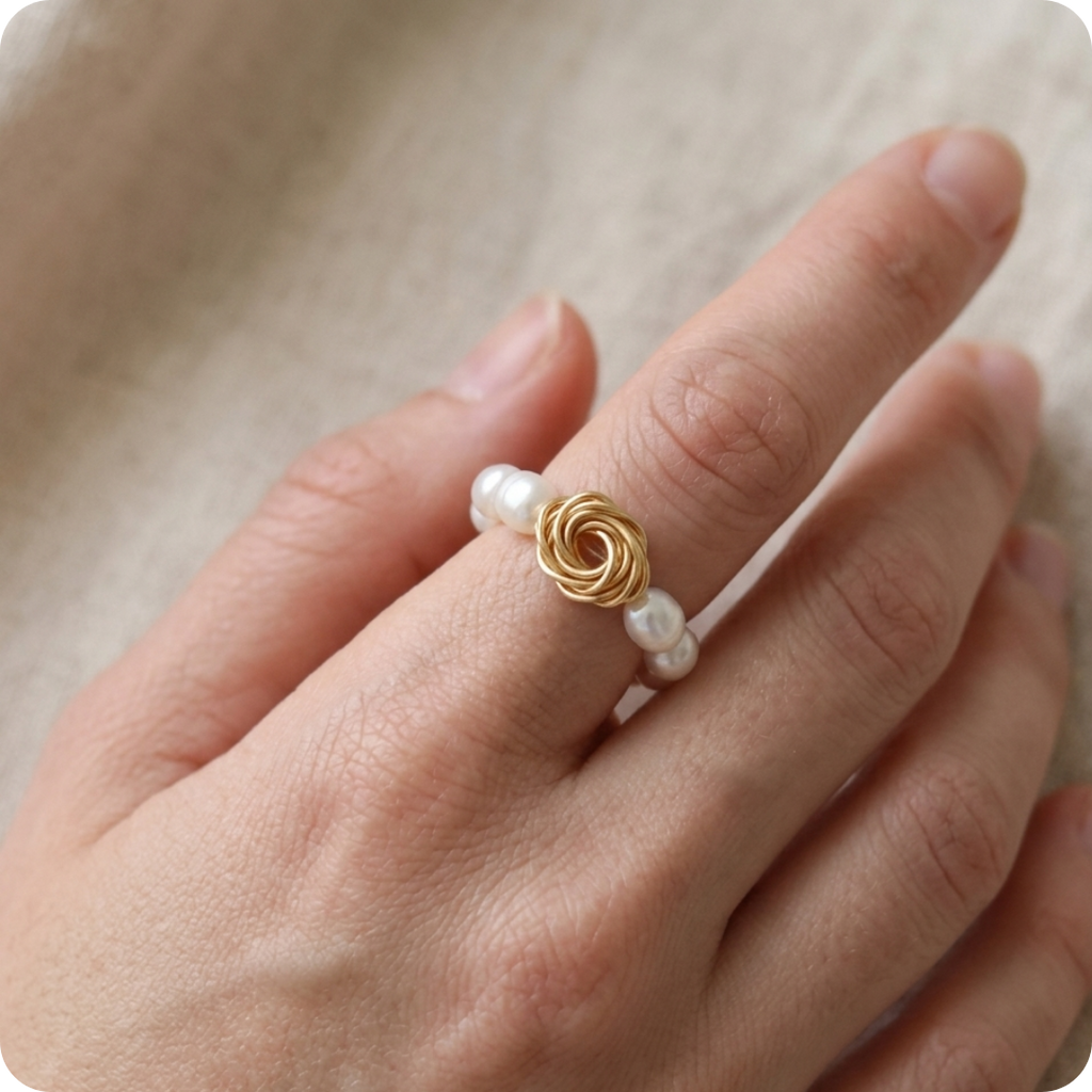 Gold Rose Pearl Retro Ring