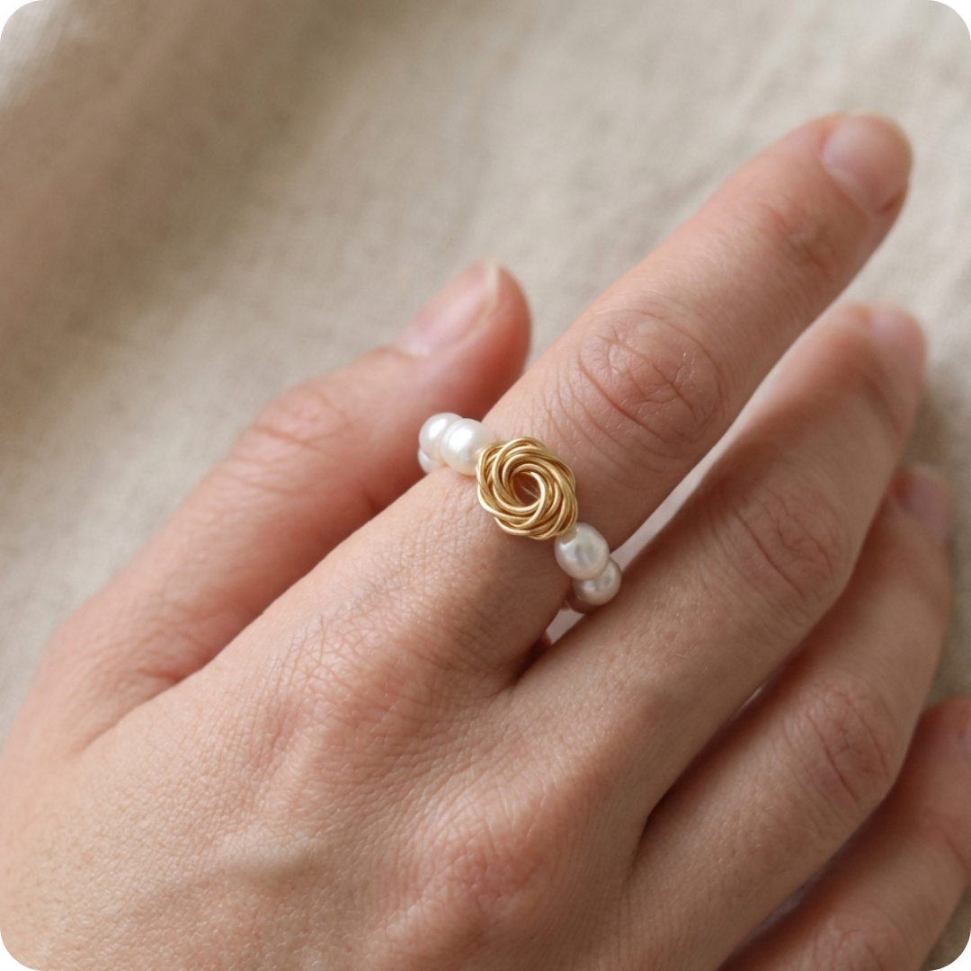Gold Rose Pearl Retro Ring