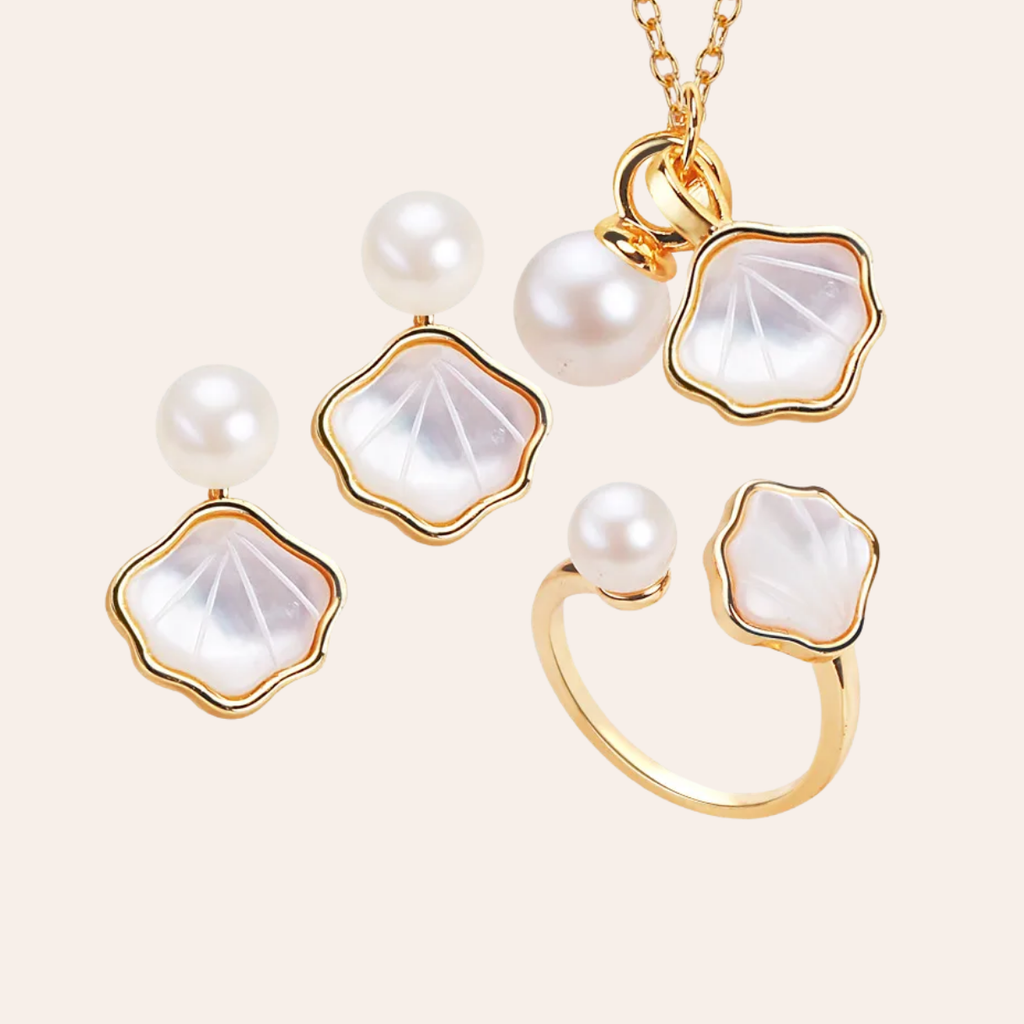 Luxe Freshwater Pearl Set