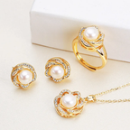 Noura Pearl Set