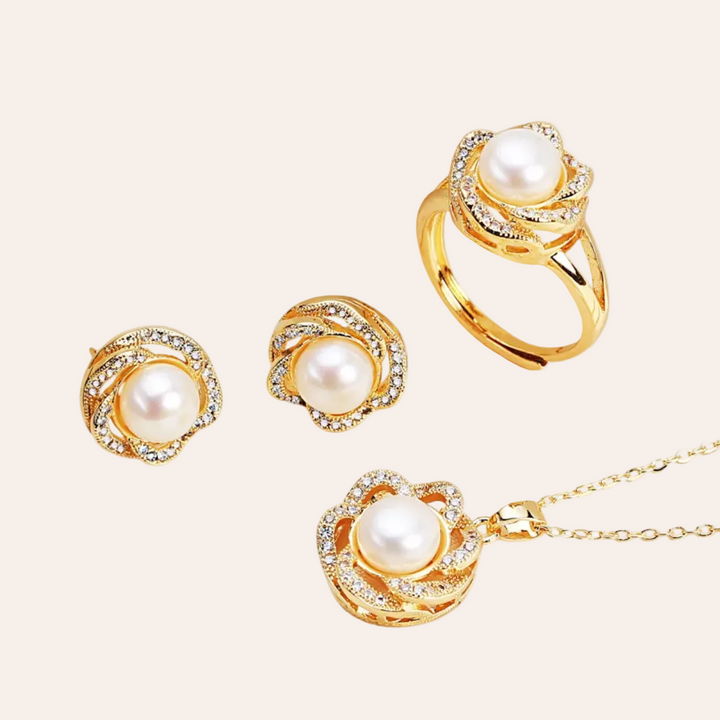 Noura Pearl Set