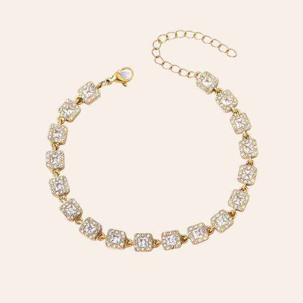 Nouravi Zircon Statement Bracelet