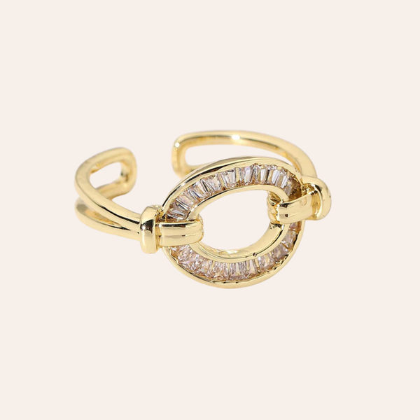 Oval Link Ring